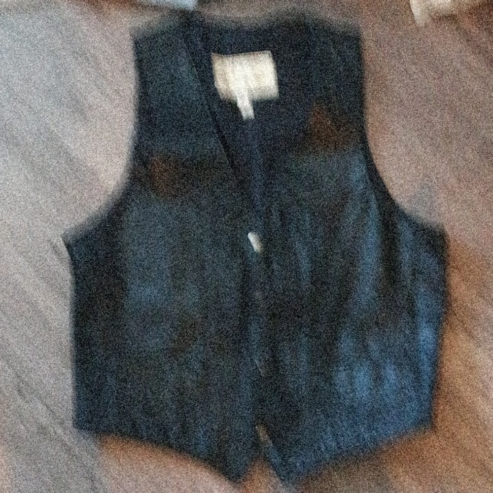 Men's large snap front leather vest